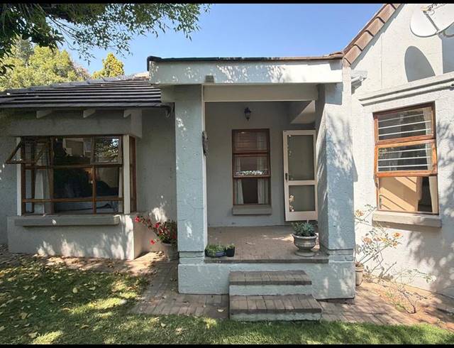 2 BEDROOM CLUSTER FOR SALE IN DOUGLASDALE